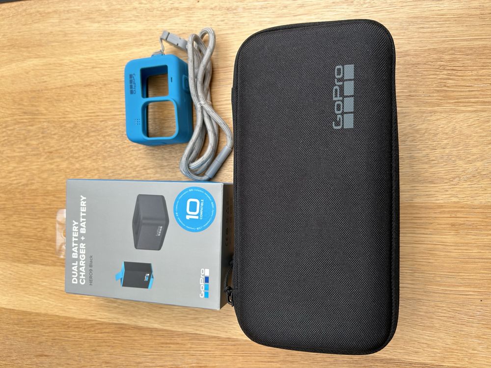 NOWA Gopro Hero 10 black+extra baterie z ładowarką+etui