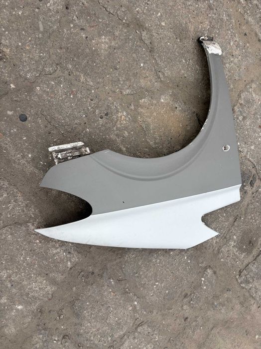 Mercedes vito 639 błotnik l/p przód