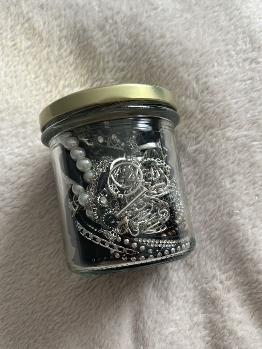 Mystery jewelry jar w kolorze srebrnym / czarnym