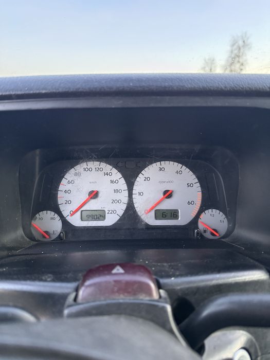 Продам машину Volkswagen Golf 3 газ/бензин