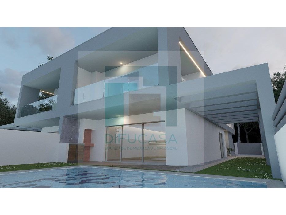 Moradia T4 c/ Piscina