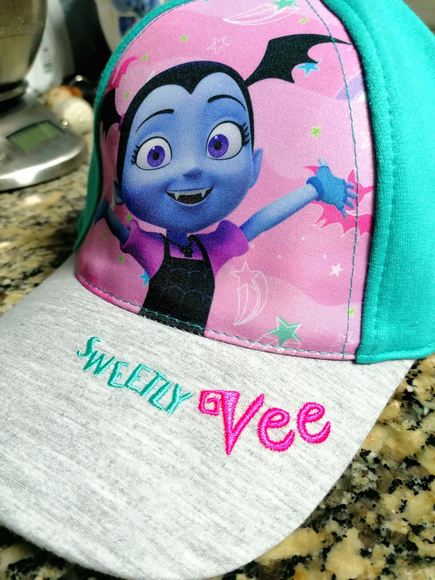 Chapéu Disney "Vampirina" (Novo)