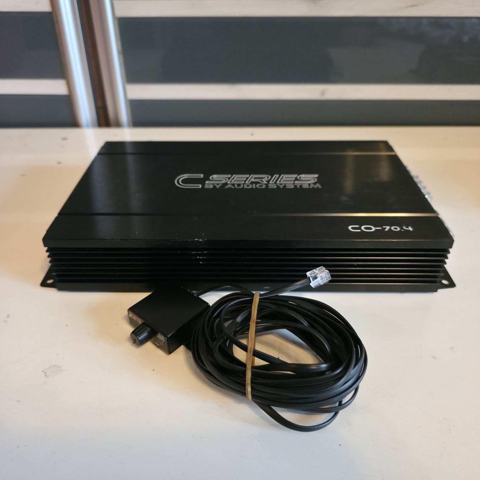 Wzmacniacz audio  system sercia C co 70.4