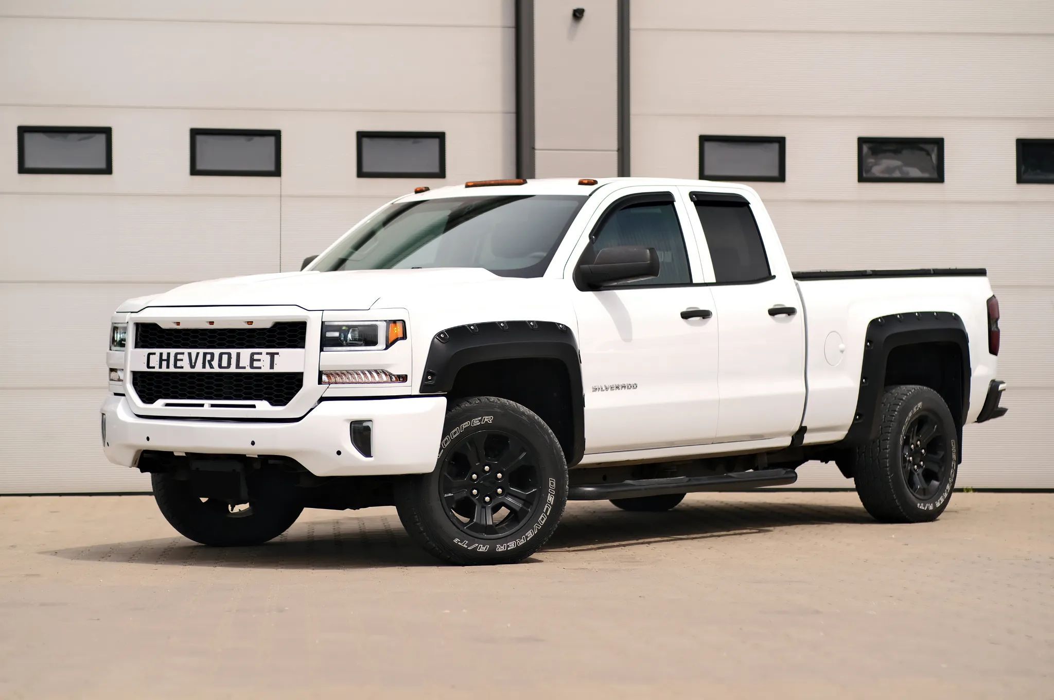 Chevrolet Silverado 1500 CUSTOM / 4WD / 5.3 / V8 / 355 KM / Instalacja gazowa STAG / FV23%