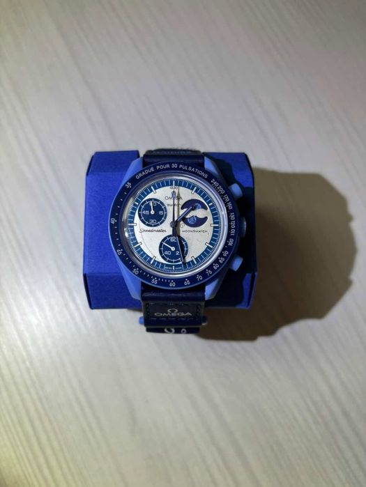 Часи Omega x Swatch