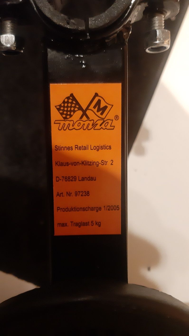 Bagaznik na sztyce + u lock