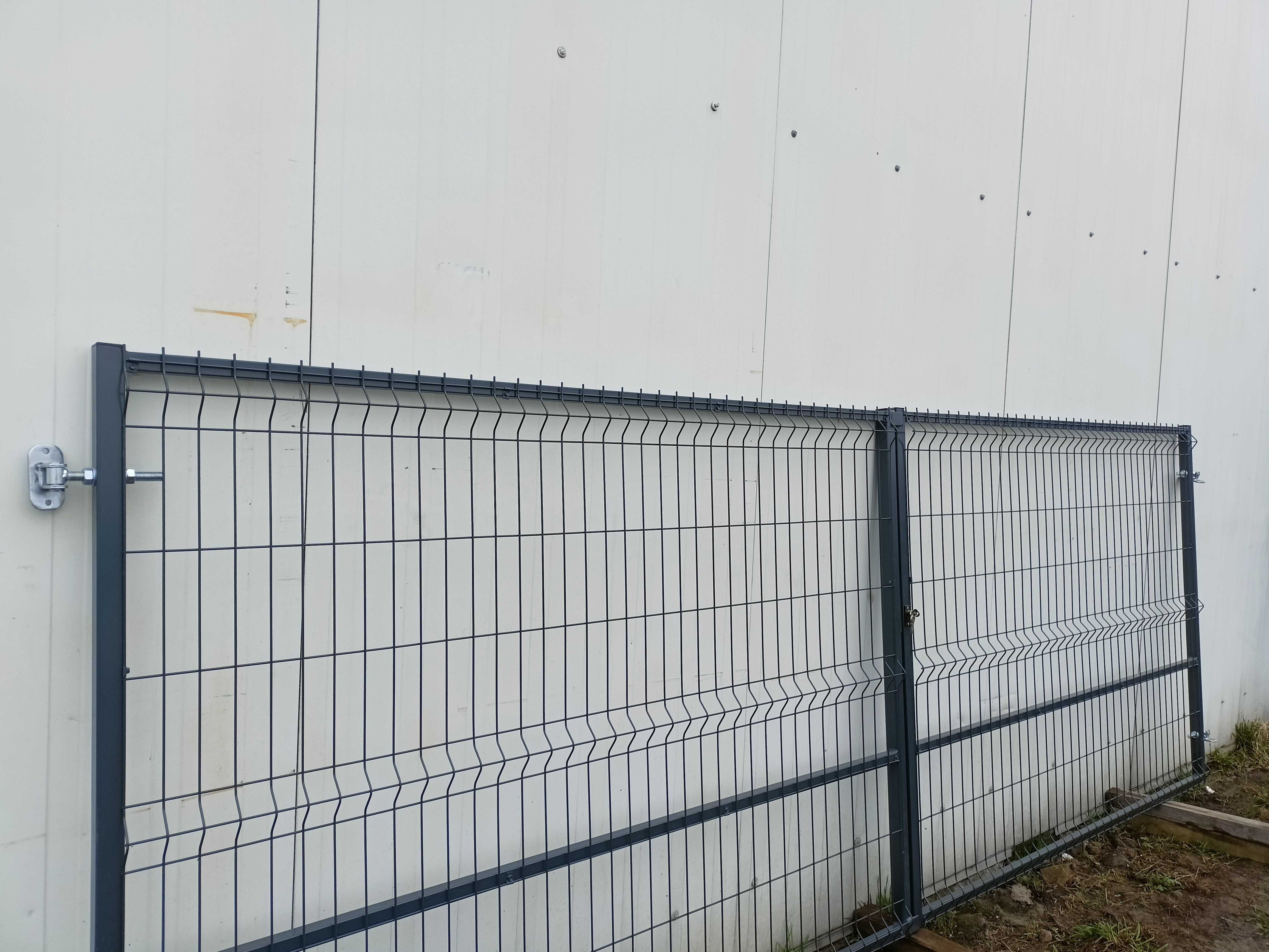 Brama skrzydłowa panelowa 4 metry x 1,5 metra RAL 7016