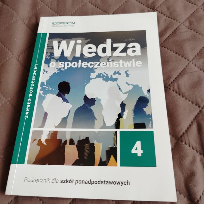 Wiedza o społeczeństwie 4