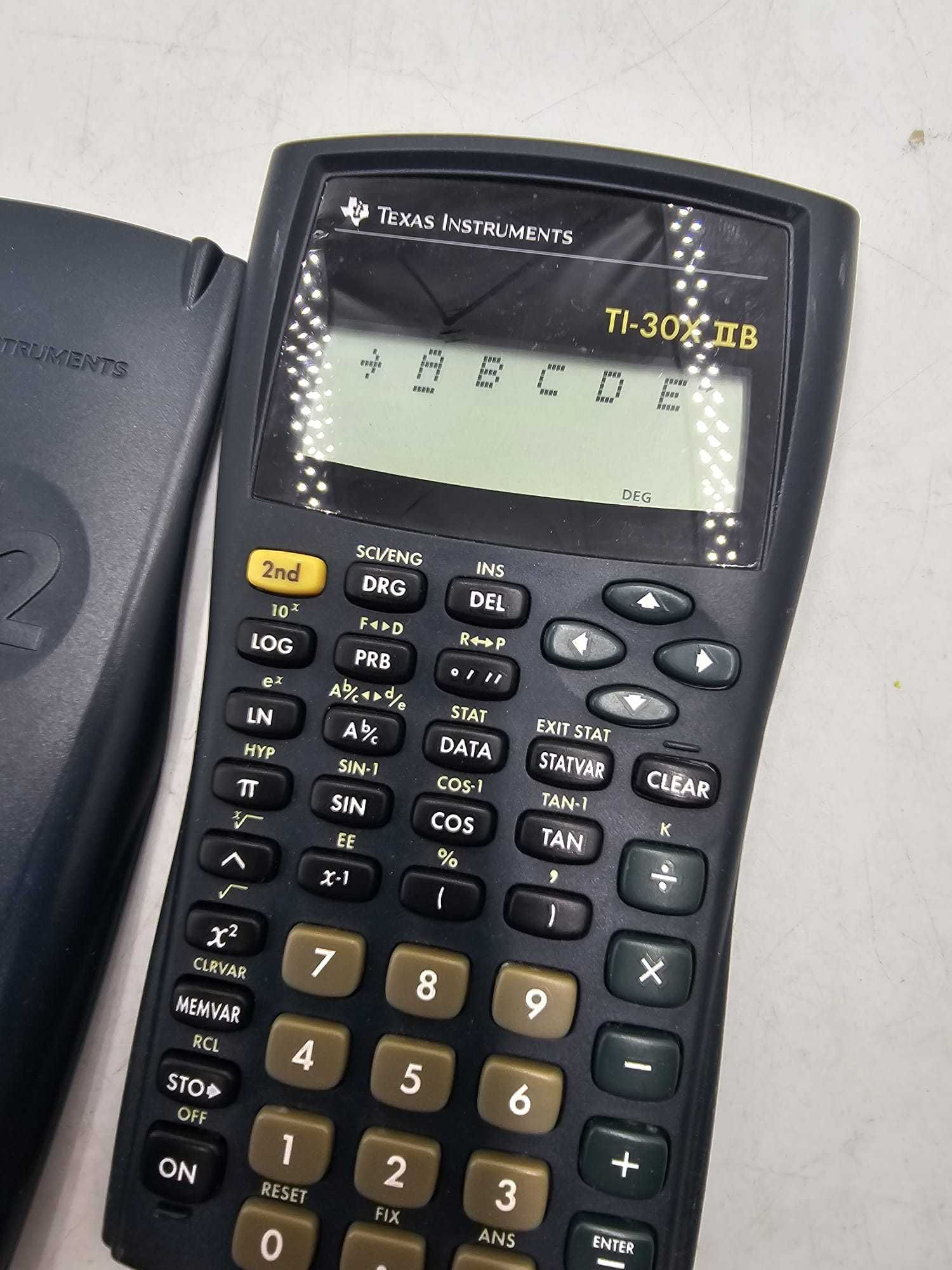 Texas Instruments TI-30X IIB kalkulator naukowy