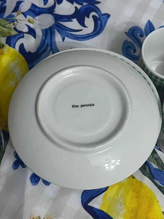 Conjunto de 6 Chávenas com Pires – Fine Porcelain (Porcelana Fina)