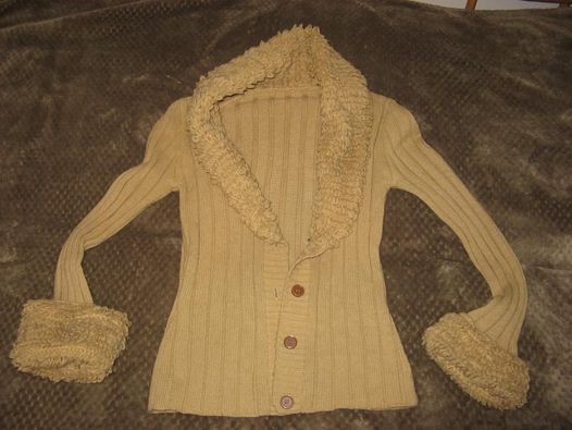sweter z PRL * beż * bombowy sweterek * kołnierz * moda PRL