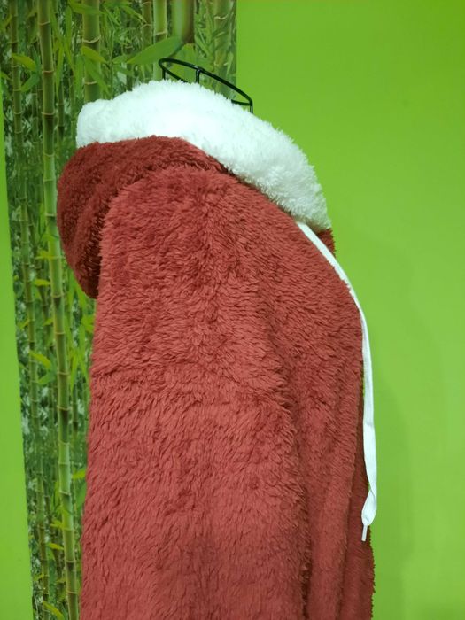 Bluza z ciepłego puszystego polaru po obu stronach