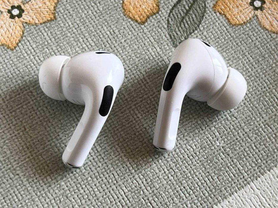 як нові Airpods pro 2 оригінал з гарантією