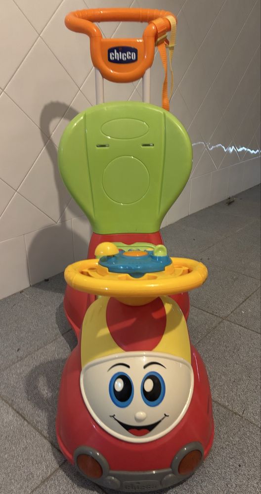 Chicco Brinquedo Quattro Vermelho - triciclo