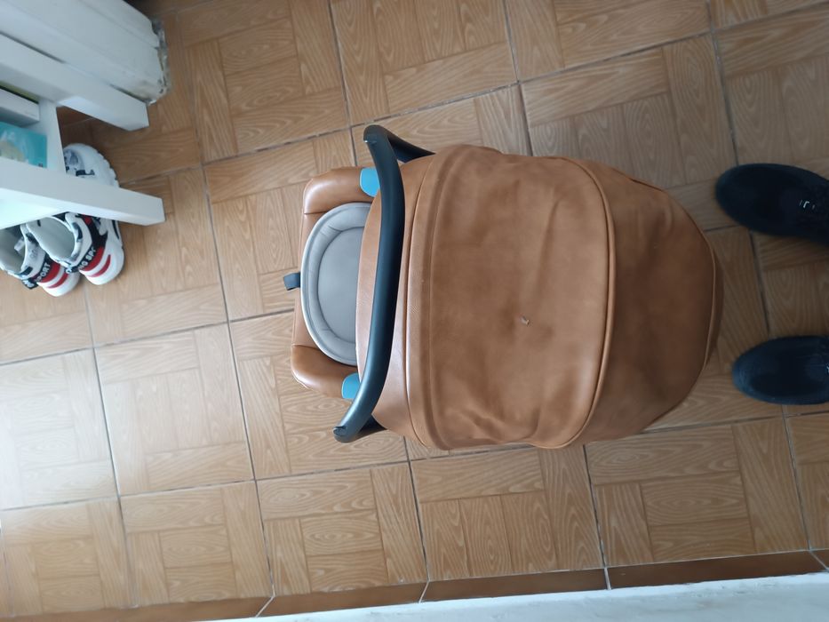 Bebê conforto carro