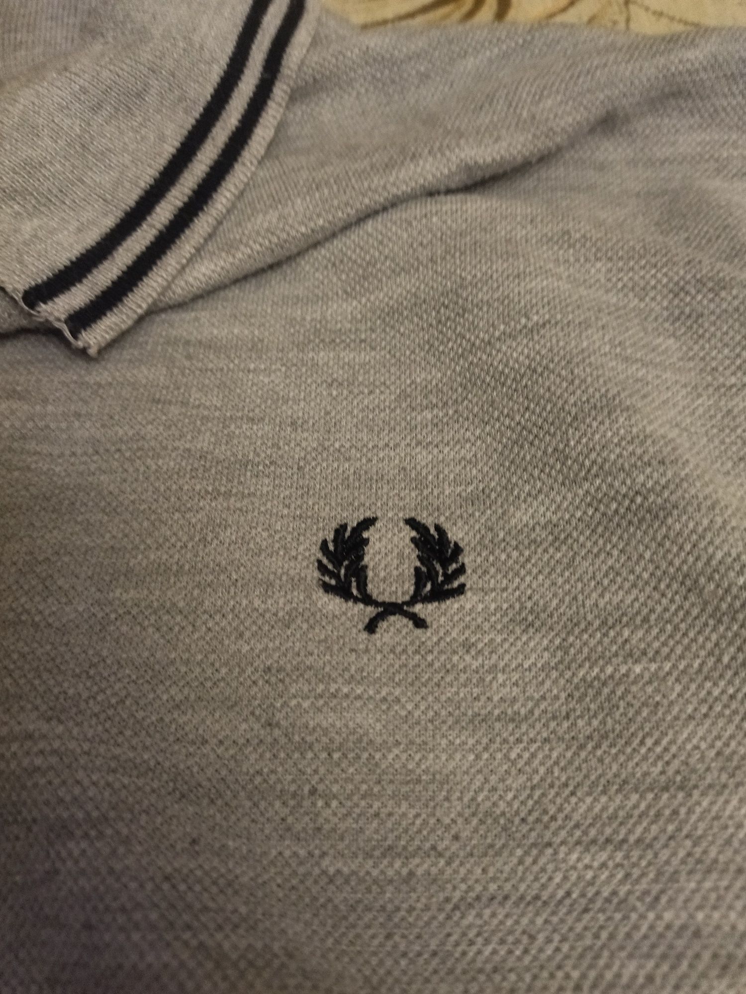 Поло Fred Perry серое