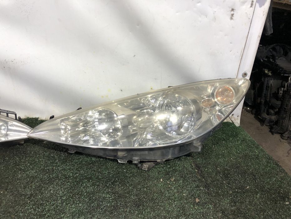 Передні фари Peugeot 308 пежо 308 2007-2011 фара оптика оригінал