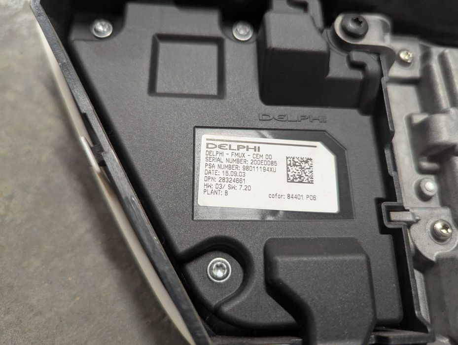 Citroen C4 Picasso II – panel sterowania klimatyzacją + ekran nawigacj