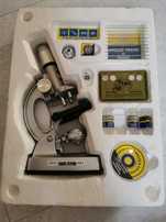 Microscópio para  crianças
