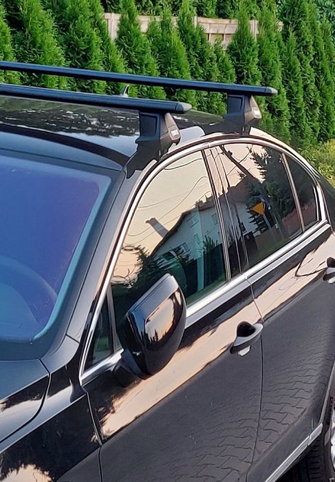Belki dachowe Thule WingBar Evo 135 + Evo Clamp 7105 + Kit 145017