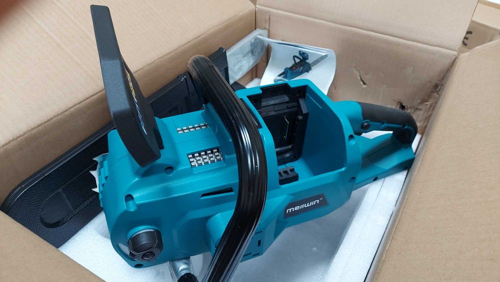 18 Cal bezszczotkowa  piła łańcuchowa 9980W akumulator do Makita 40V