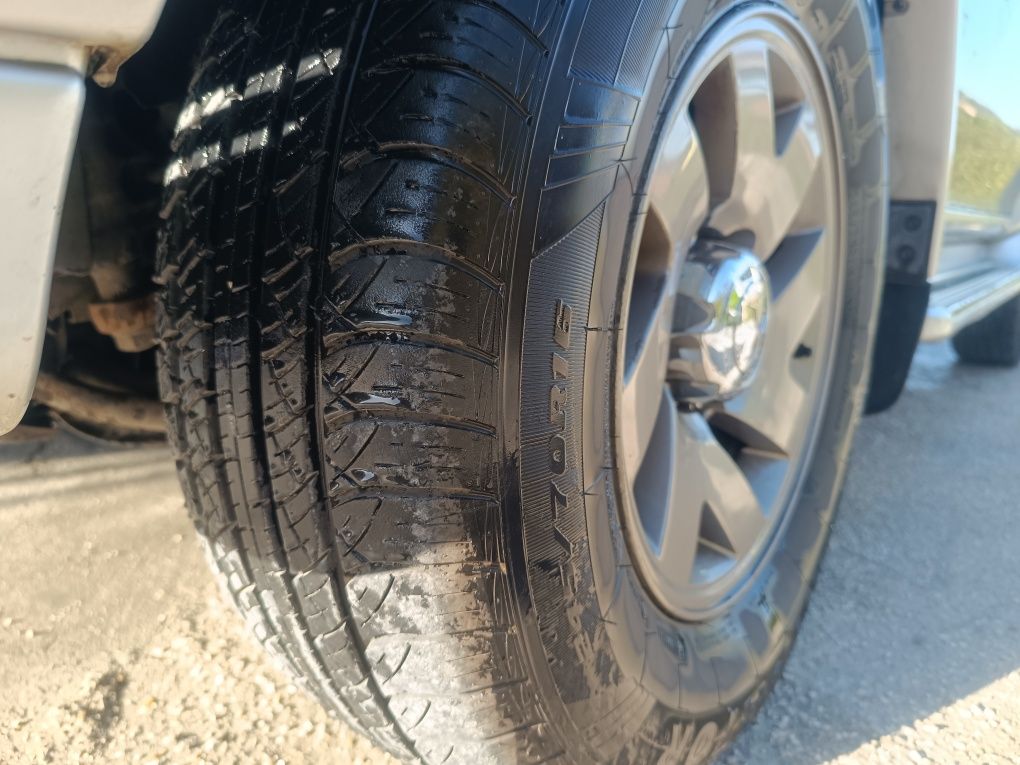 Mitsubishi Pajero sport GLS 4X4 em ótimo estado