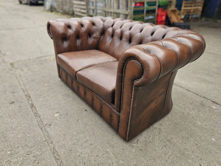 Sofa Chesterfield skórzana brązowa 140cm