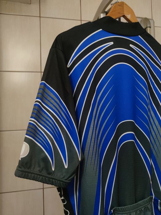 bluzka koszulka tshirt L ciemna czarna niebieska Włoska Pearl Izumi e