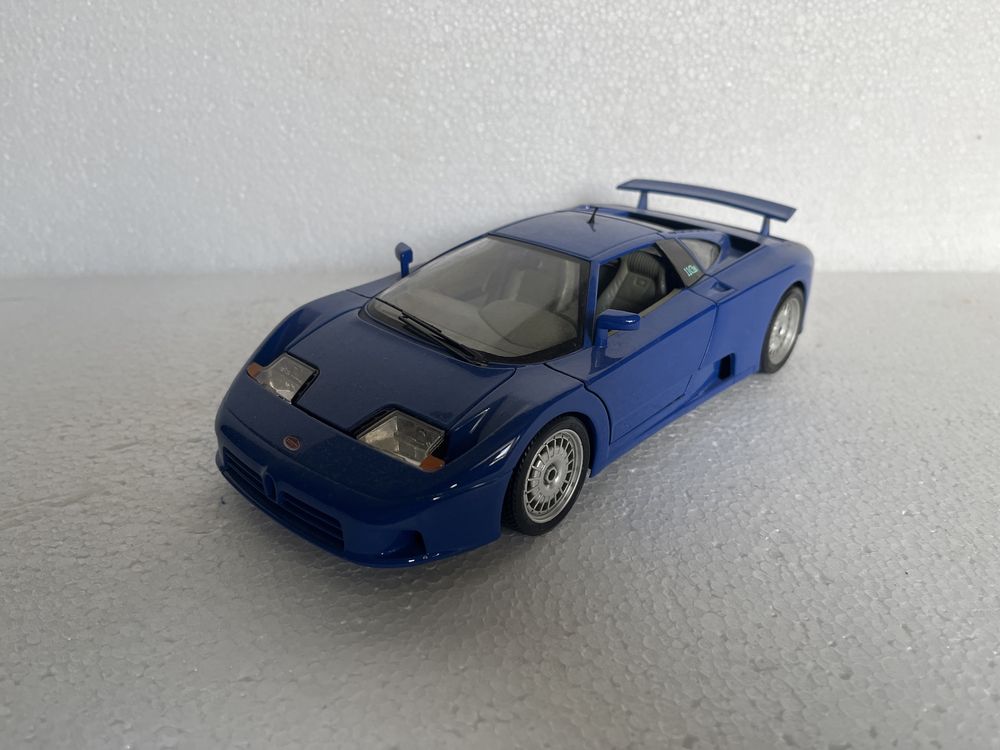 1:18 Bburago Bugatti 11 GB