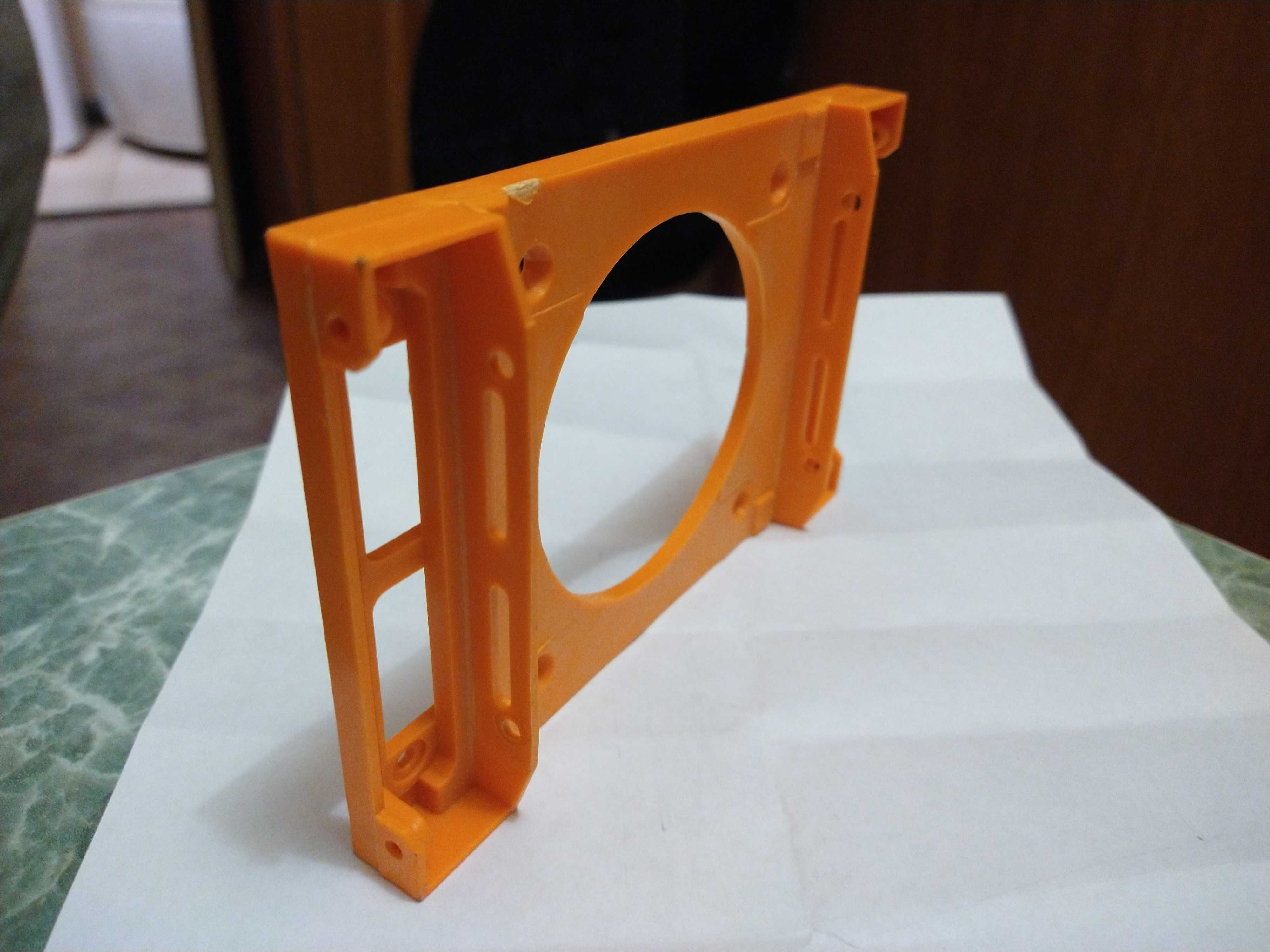 Кронштейн для жорсткого диска 3.5"