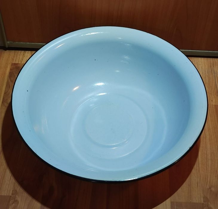 Эмалированный большой таз, миска 8 литров 40см