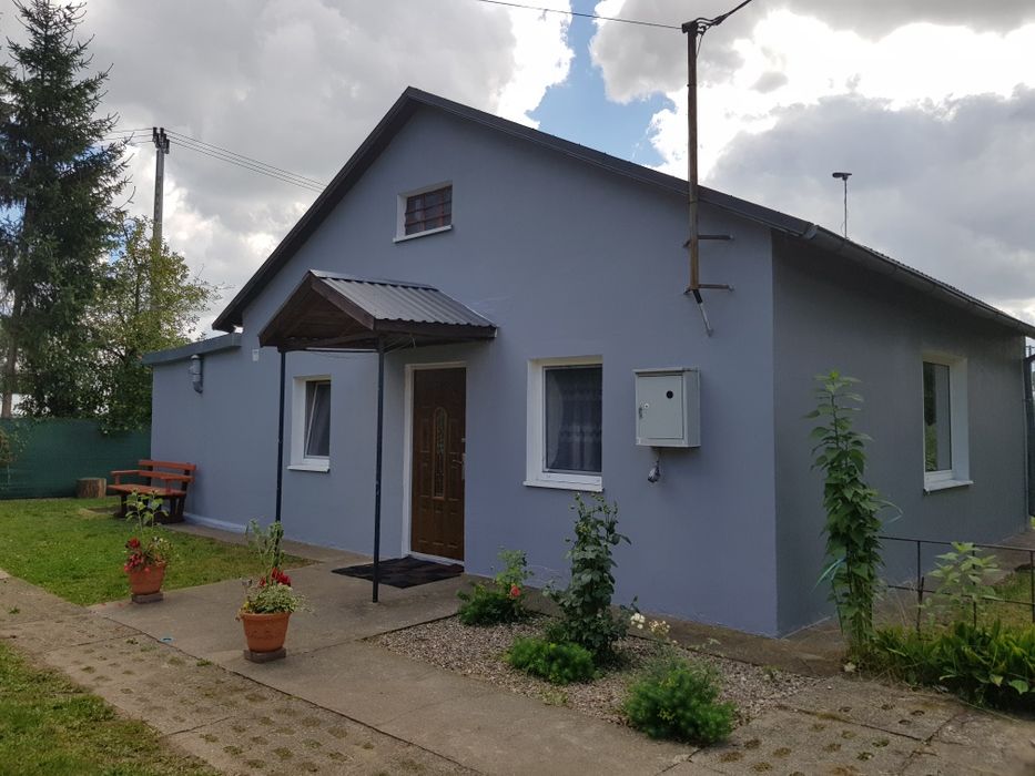 Domek dla pracowników.