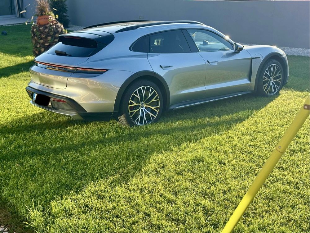 Porsche taycan cross turismo 4 performance plus 93.4 kw “todos extras”