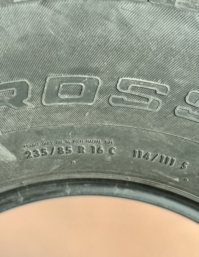 Continental 235/85/R16C