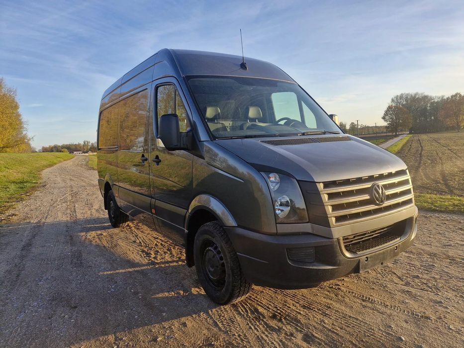 Volkswagen Crafter  3.5 tony na haku. Ladny zadbany. !