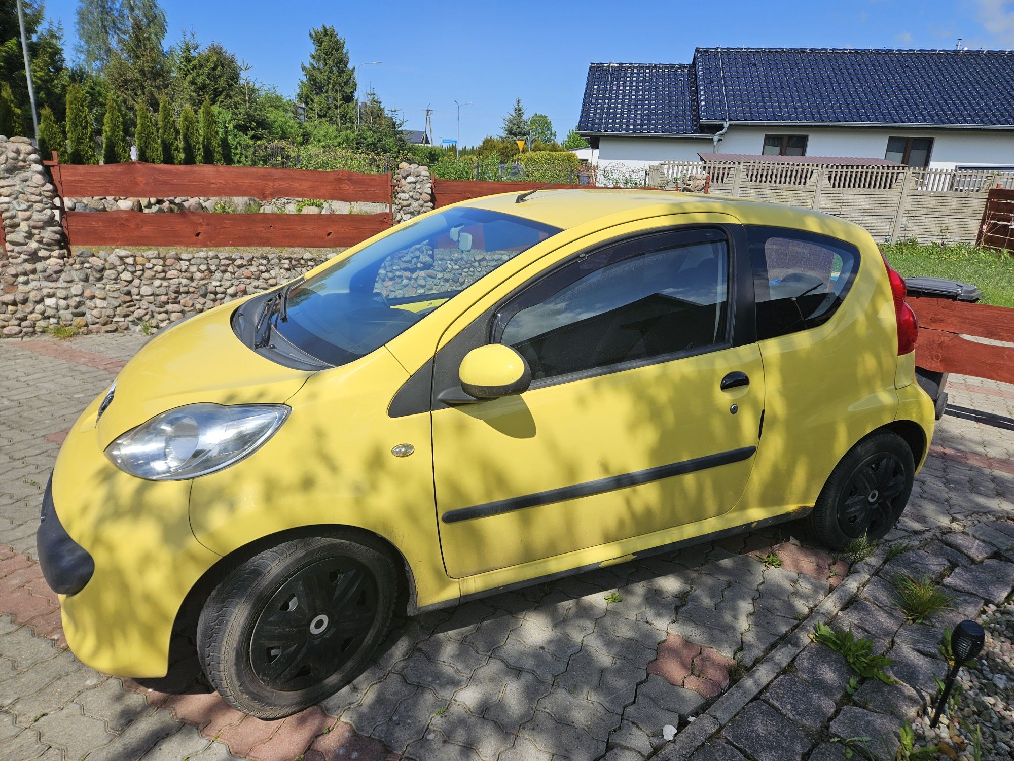 Peugeot 107 rok 2006