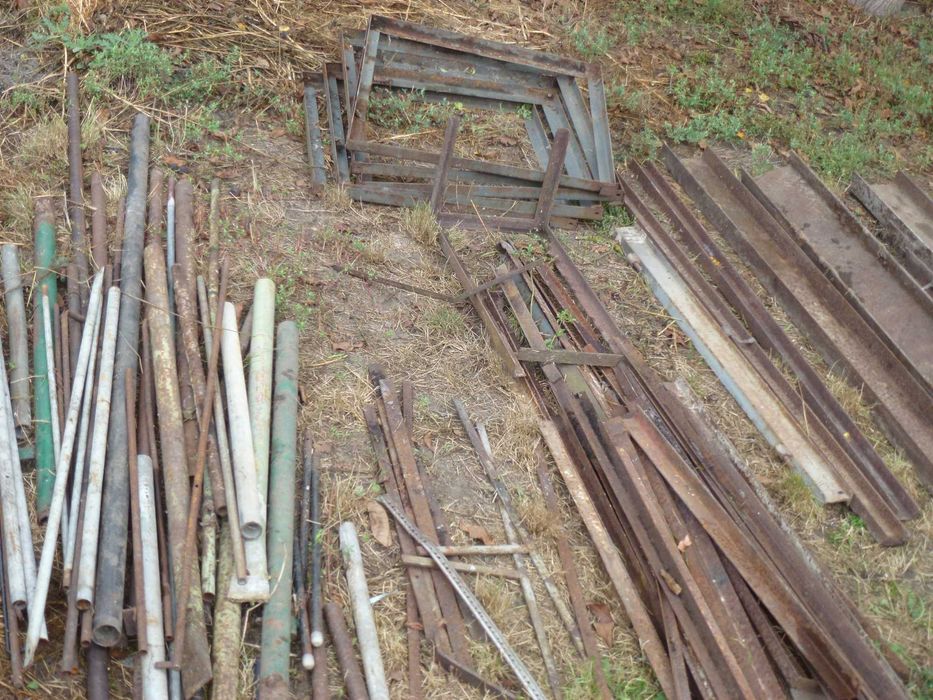 Złom użytkowy rury kątowniki ceowniki płaskowniki Stal