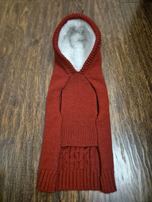 Sweterek czerwony dla małego pieska