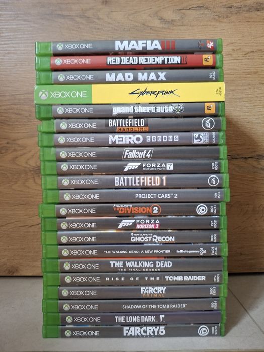 X box one s + 21 gier w zestawie