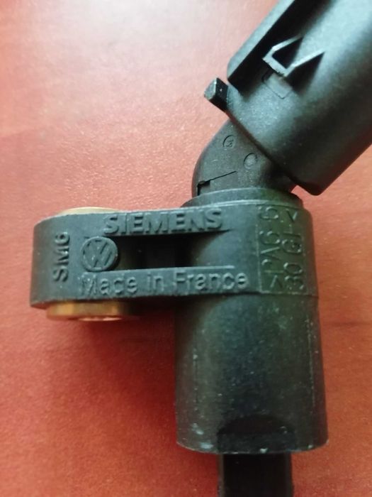 Датчик ABS оригинальный VW AUDI SKODA SEAT. Caddy 3, Golf 3,4.5 , T5