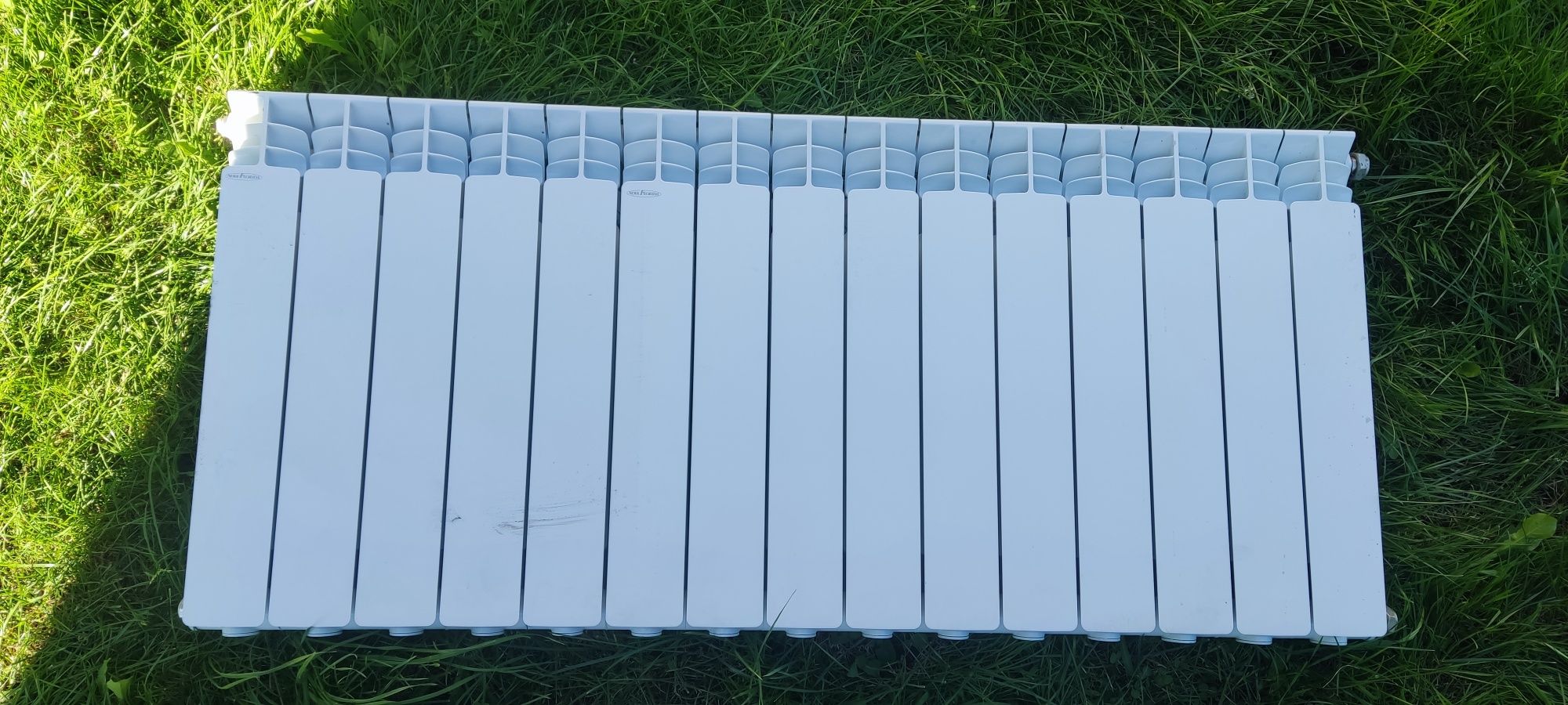 Kaloryfery 4, 7, 8, 10, 15 żeberkowe 9 sztuk