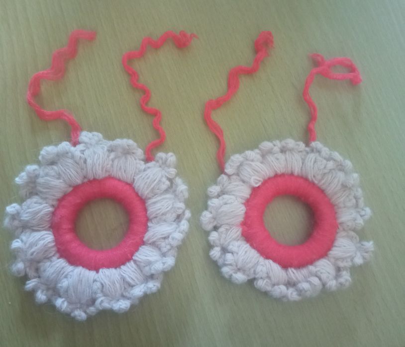 Ozdoba do firan, zasłon, spinka, klamra na sznurek.