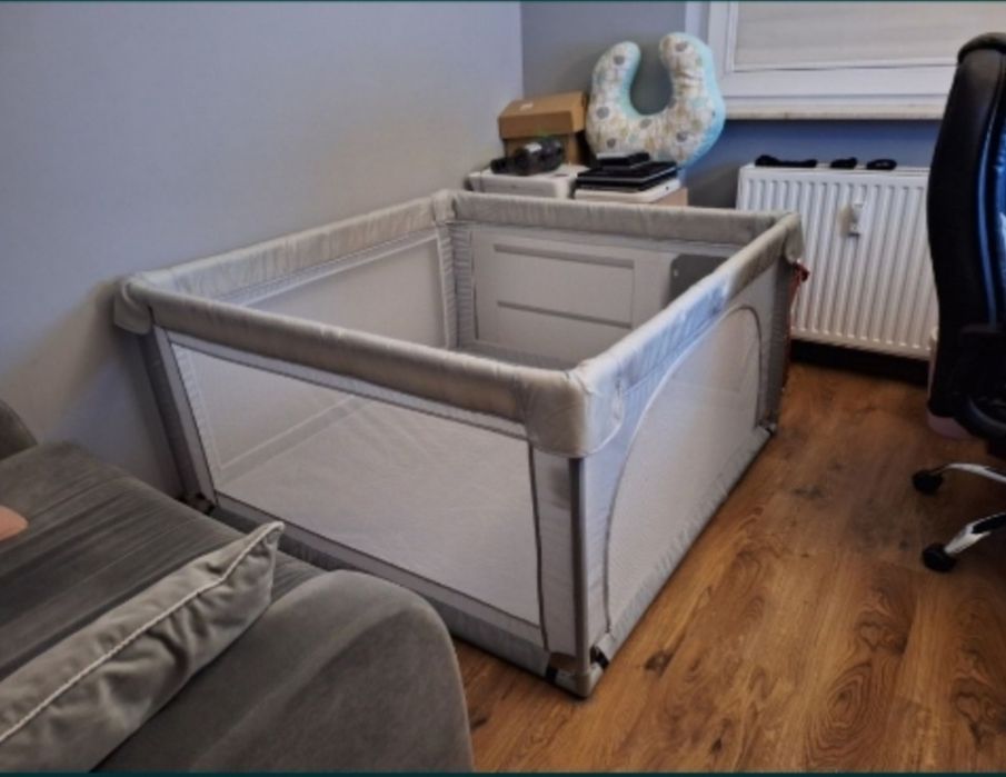 120x120 kojec dla dziecka szary klasyczny wytrzymały