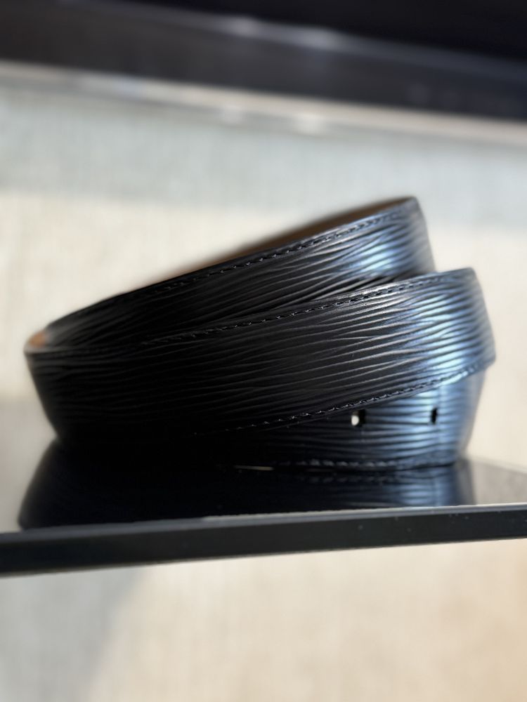 Шкіряний чоловічий ремінь louis vuitton  m6833 black, оригінал