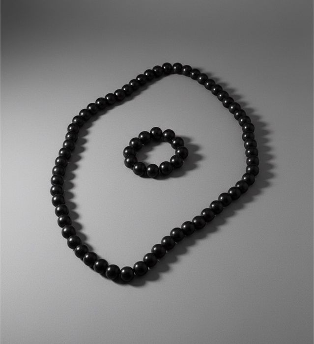 Pulseira + fio com bolas pretas