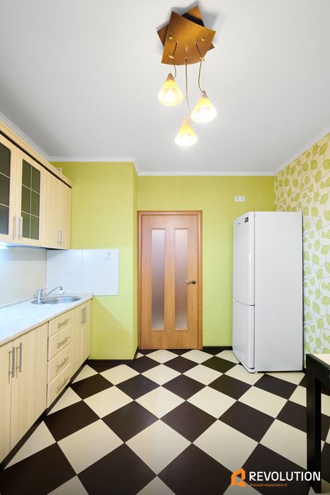 Без%, Урлівська 34, 1-кім, 41м2, 14 повех