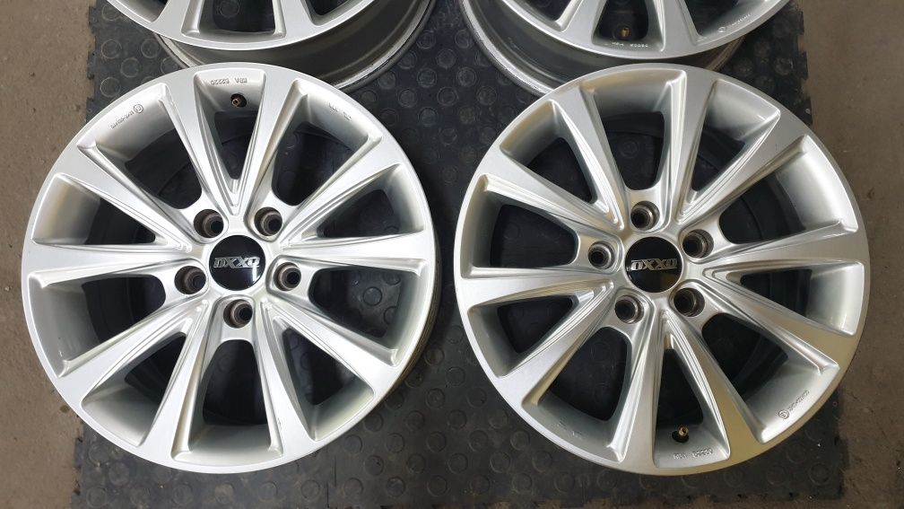 Felgi Aluminiowe 5x112 7Jx16 ET35 Mercedes Audi Seat Skoda