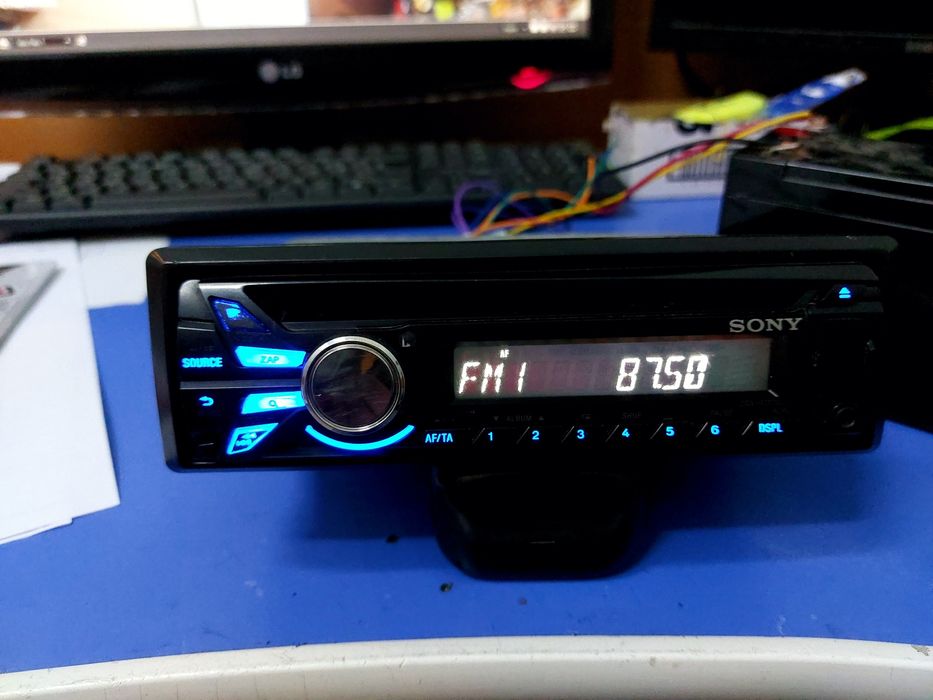 Магнітола Sony cdx-570ul