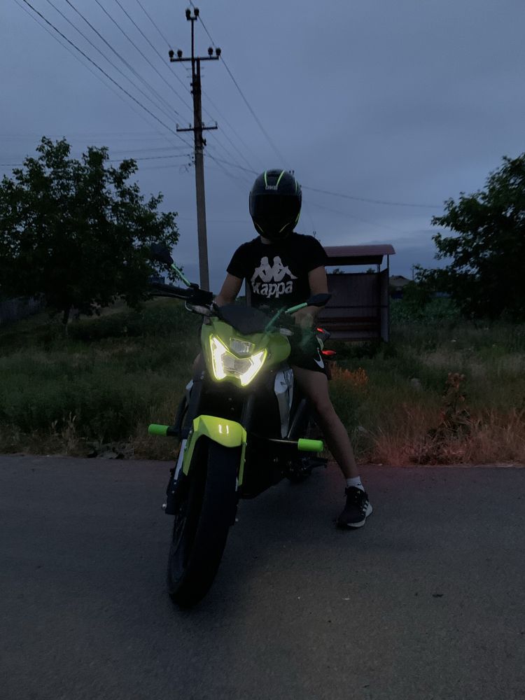 Продам Lifan sr220