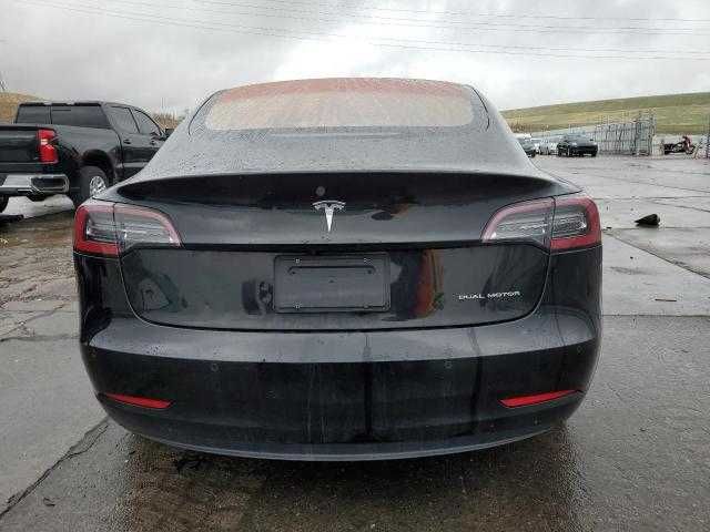 Tesla Model 3 2018